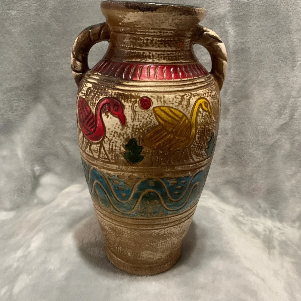 Vintage Style Faux Pottery Plastic Decorative Vase Bird Motif Tan Multi